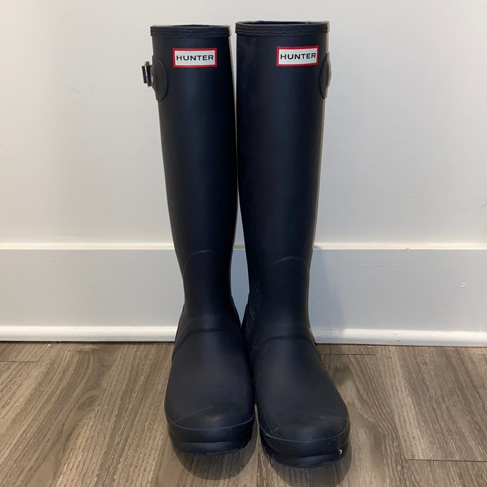 Hunter rain boots tall navy